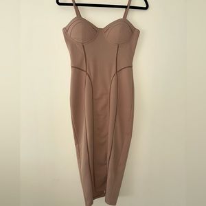 Beige/ brown midi dress!